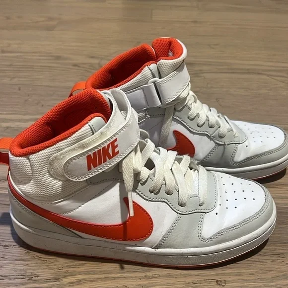 Court Borough Mid 2 High Top Sneaker White & Orange - Picture 5 of 7